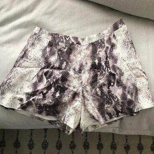 Snake skin short